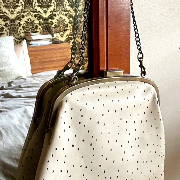 Tammy and Benjamin Leather Clasp Bag (Over the Shoulder or Clutch) - Picture 7 of 8